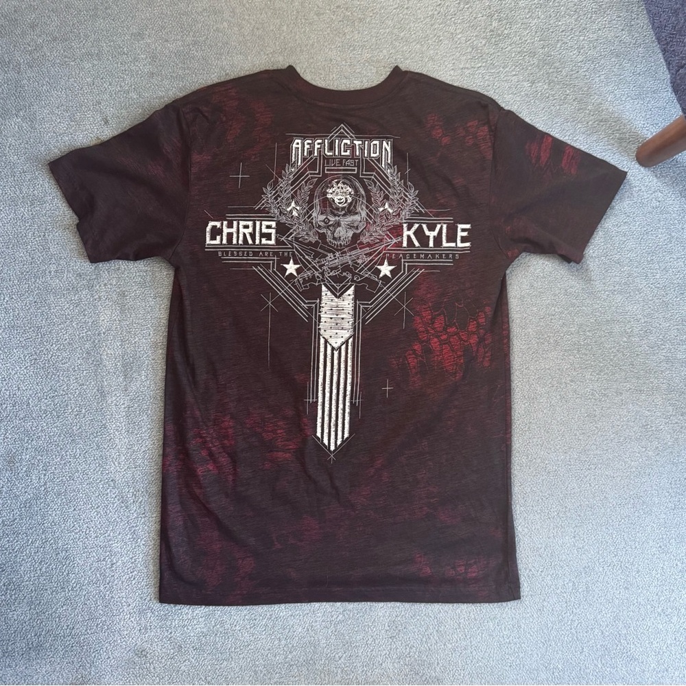 Affliction Chris Kyle American Sniper Graphic Short Sleeve Shirt - Black/Red M